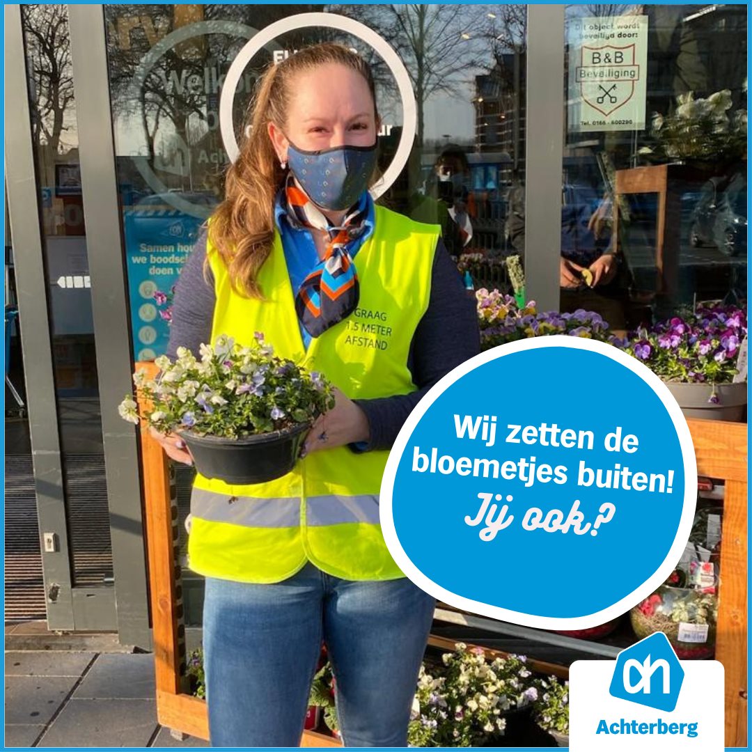 Wij zetten de bloemetjes buiten!