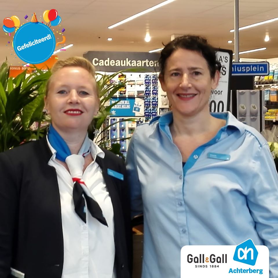 Tanna en Simone 25 jaar in dienst!